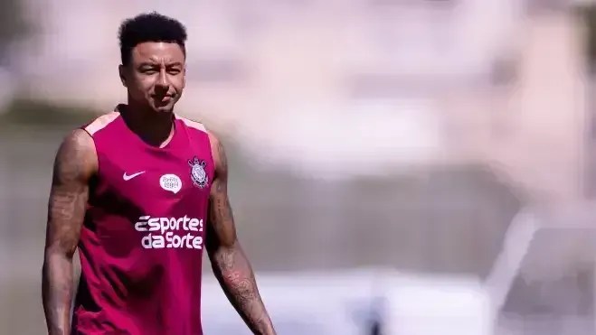 Nottingham Forest demite Vitor Pereira, ex-técnico de Corinthians e Flamengo
