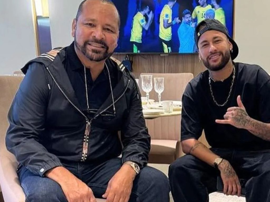 Pai de Neymar escreve carta ao filho após eliminação do Brasil: ‘Continue a jogar futebol’