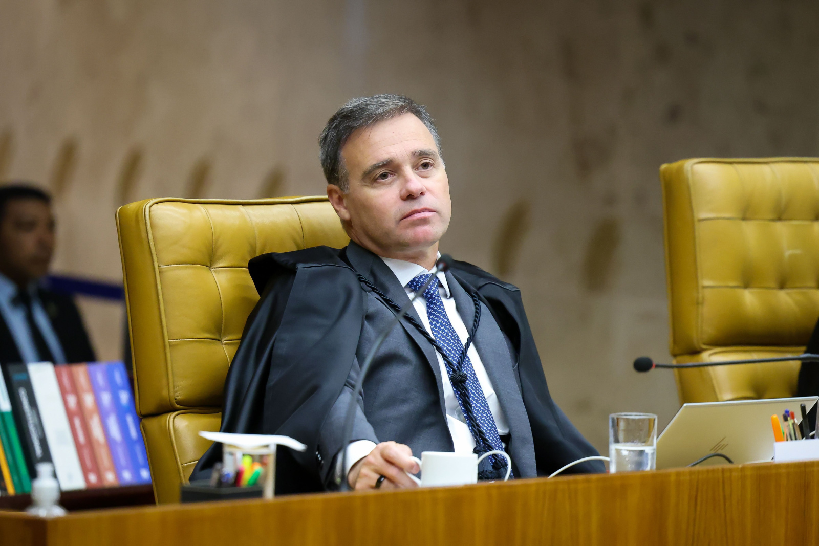 PF aciona AGU e tensiona relação com Mendonça na operação Sem Desconto