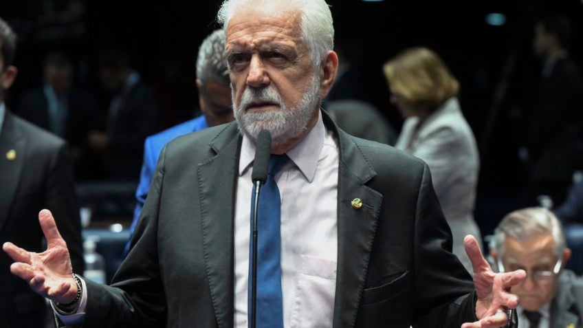 PF cita Jaques Wagner por visita à ilha ligada a ex-sócio do Banco Master