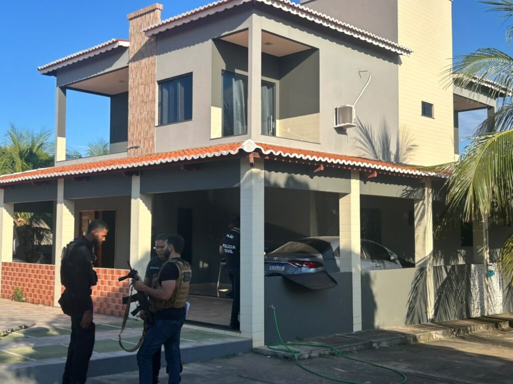 Polícia Civil realiza operação contra grupo suspeito de golpes em Sergipe