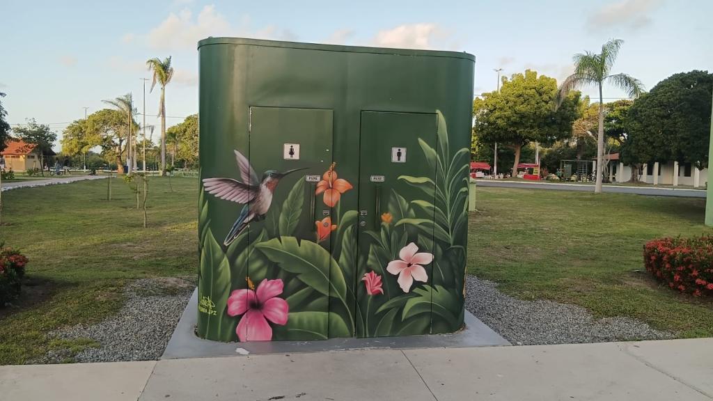 Prefeitura de Aracaju instala banheiros antivandalismo em áreas estratégicas