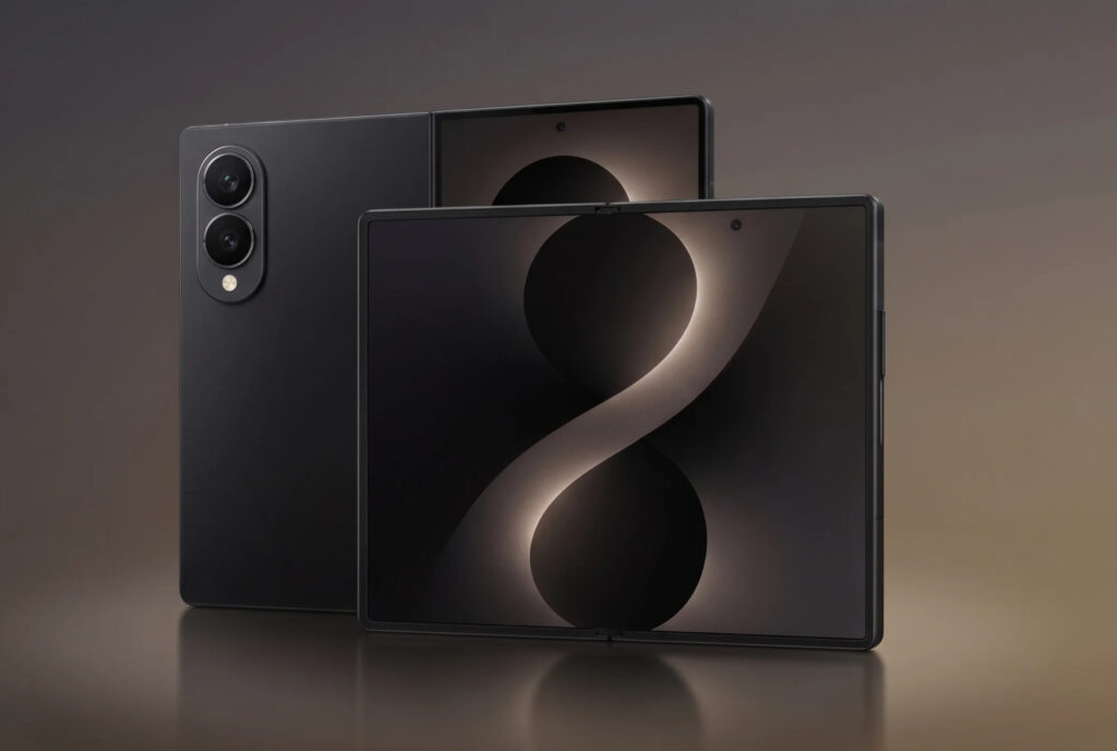 Samsung apresenta tela Flex Titanium para smartphones dobráveis; confira as novidades