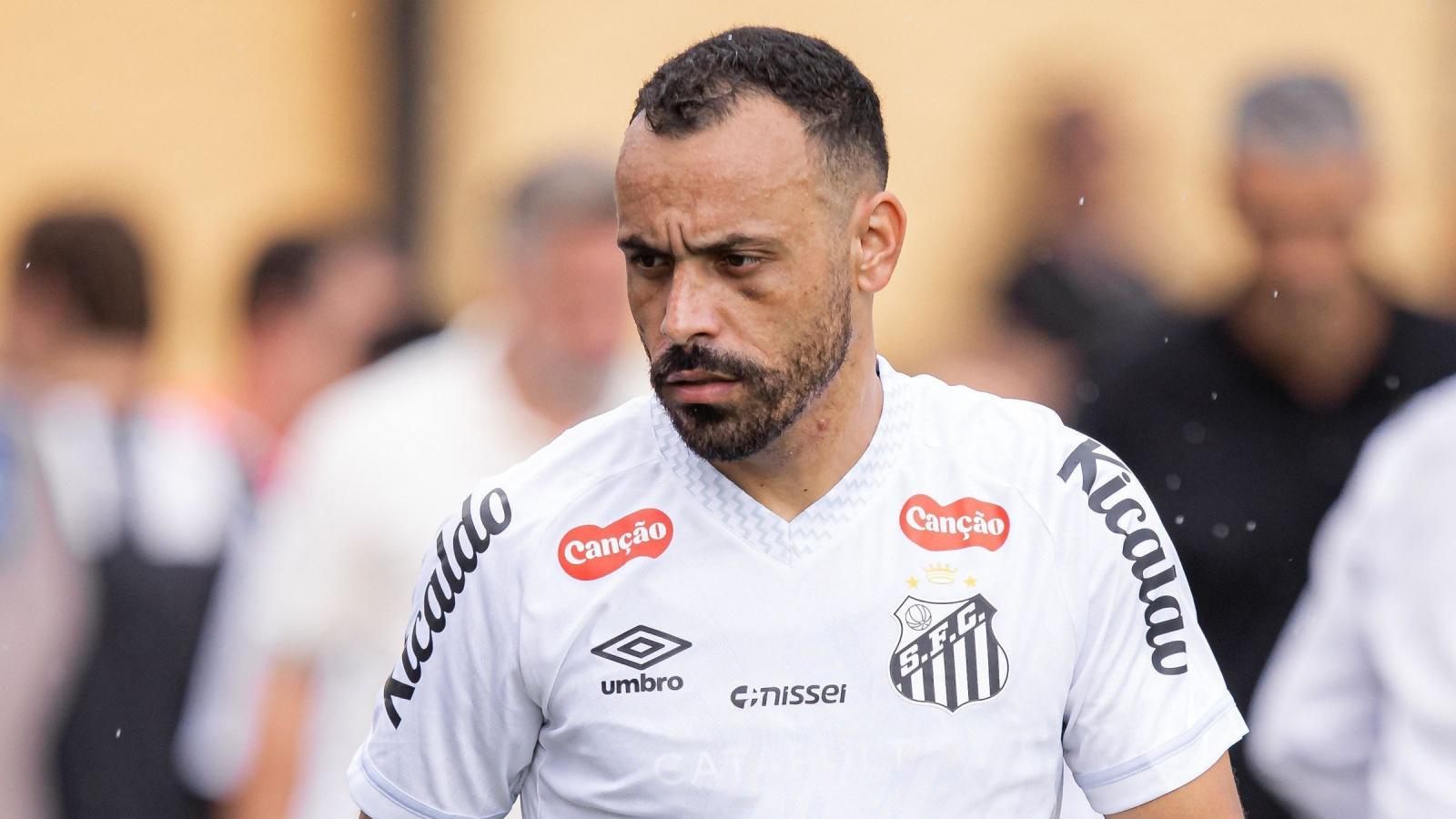 Santos perde Moisés por entorse e tem desfalque contra Remo