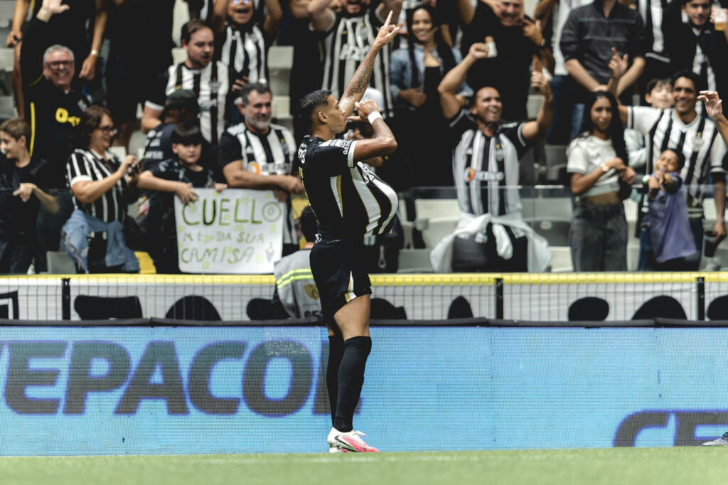 São Paulo escala reforços e mira vaga no G-4 do Brasileirão