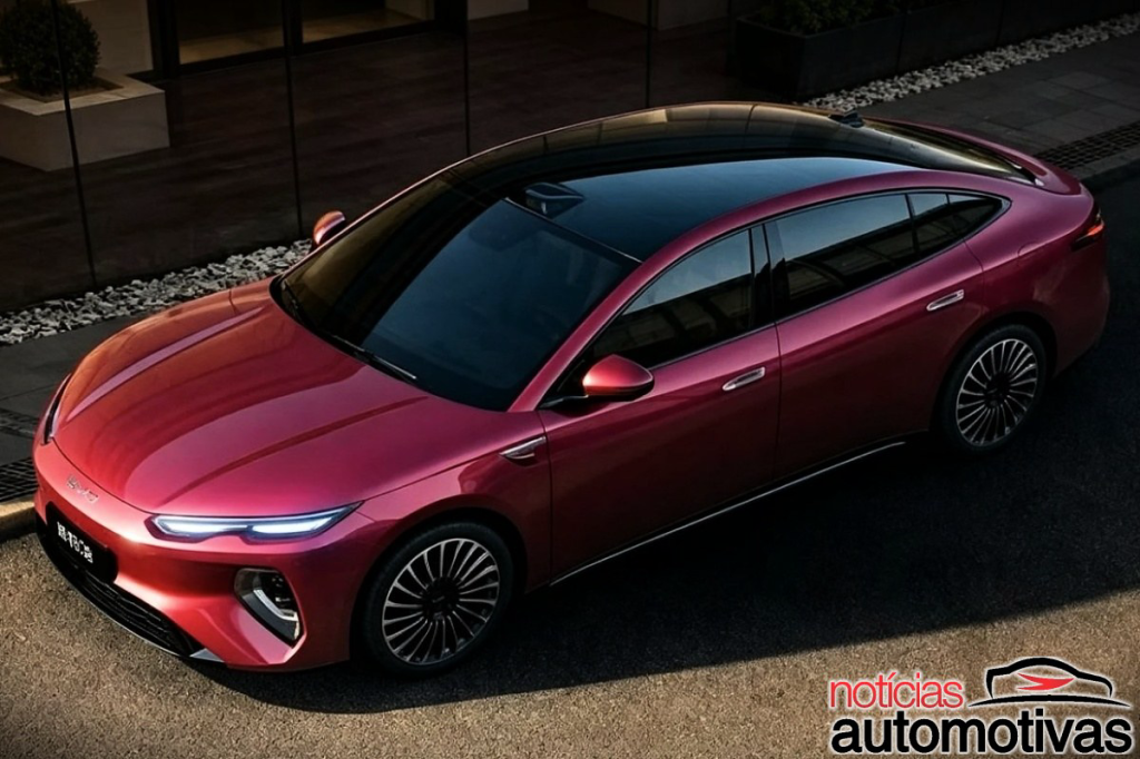 Sedã de luxo da BYD conquista 65 mil encomendas em 30 horas após lançamento