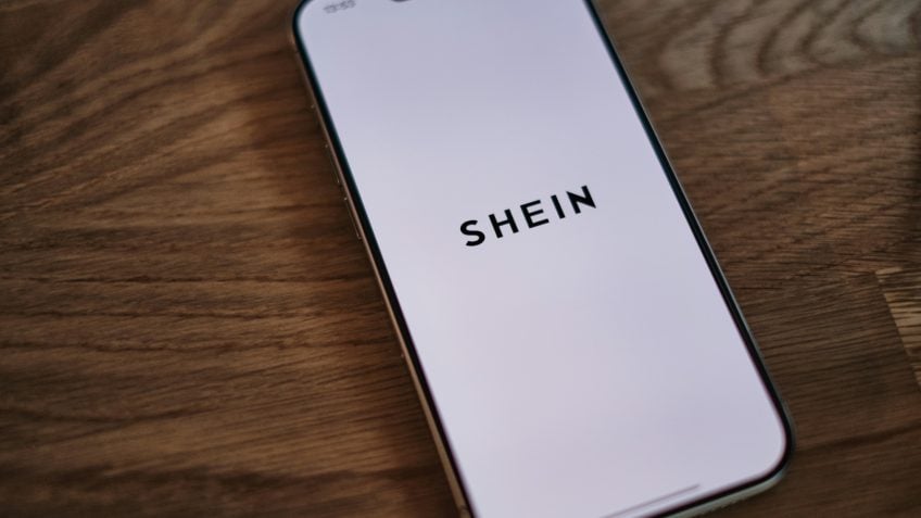 Shein recebe aprovação da China para IPO na Bolsa de Hong Kong