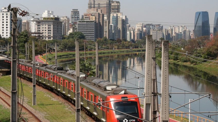 SP monitora rios Tietê e Pinheiros com satélites e inteligência artificial