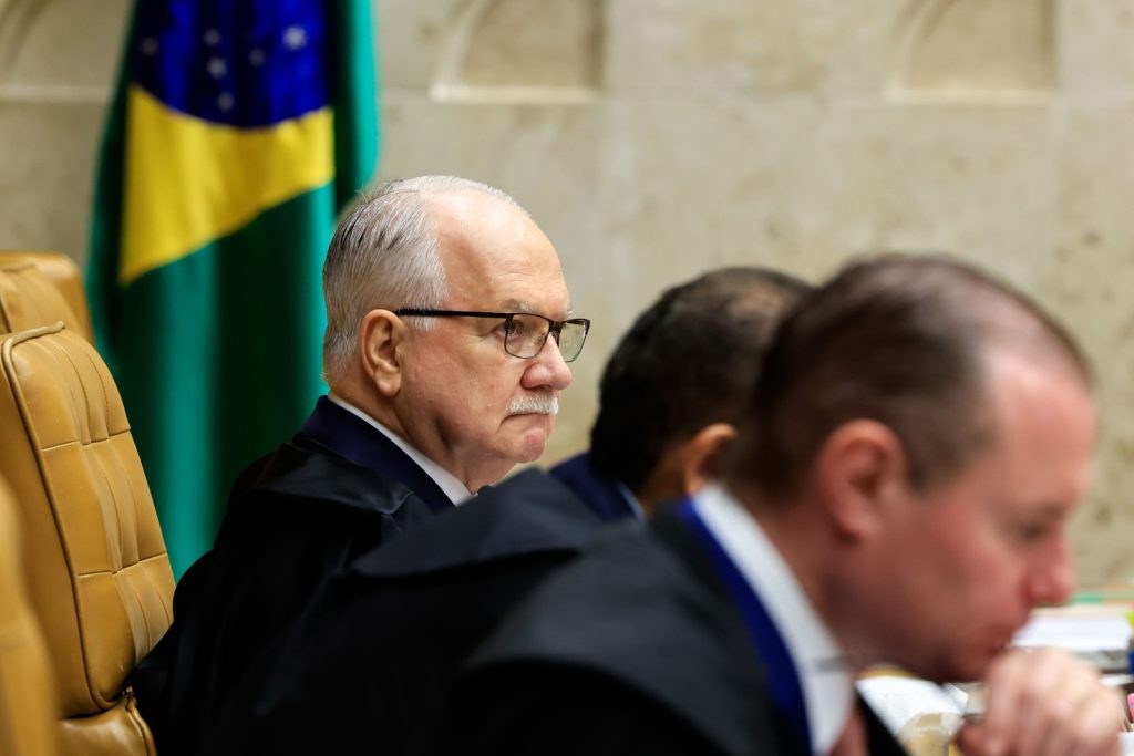 STF libera parte de verbas indenizatórias para juízes e promotores
