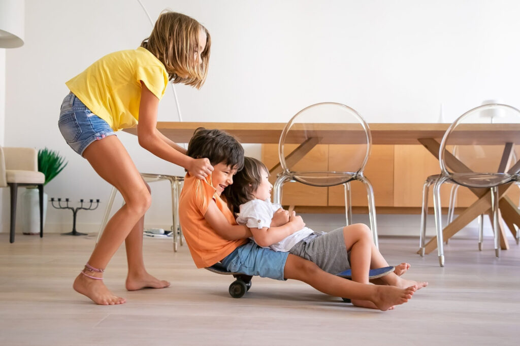 Tédio nas férias pode estimular desenvolvimento infantil, segundo especialistas