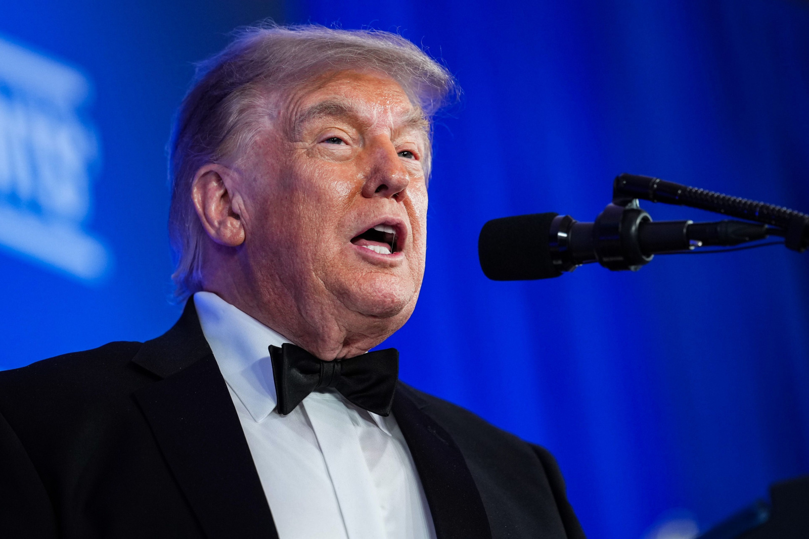 Trump descarta acordo imediato com Irã e se diz aberto ao diálogo