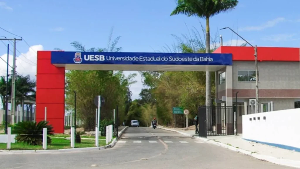 Uesb divulga edital do vestibular 2027 com 1.008 vagas disponíveis