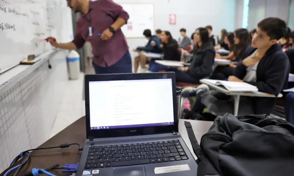 Último dia para comprovar dados do Prouni e garantir a bolsa