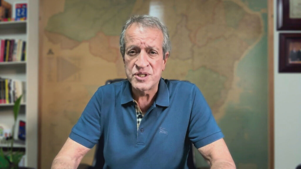 Valdemar Costa Neto critica investigações sobre Ciro Nogueira e Jaques Wagner