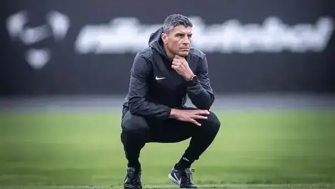 Vasco visita Independiente Medellín sem torcida nos playoffs da Sul-Americana