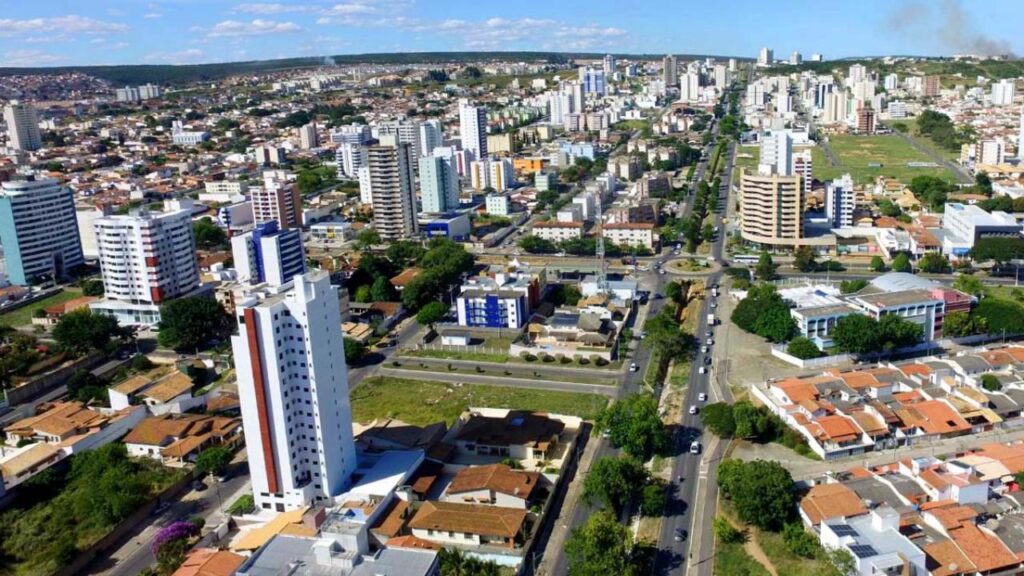 Vitória da Conquista abre consulta sobre PPP com R$ 316,3 milhões em investimentos