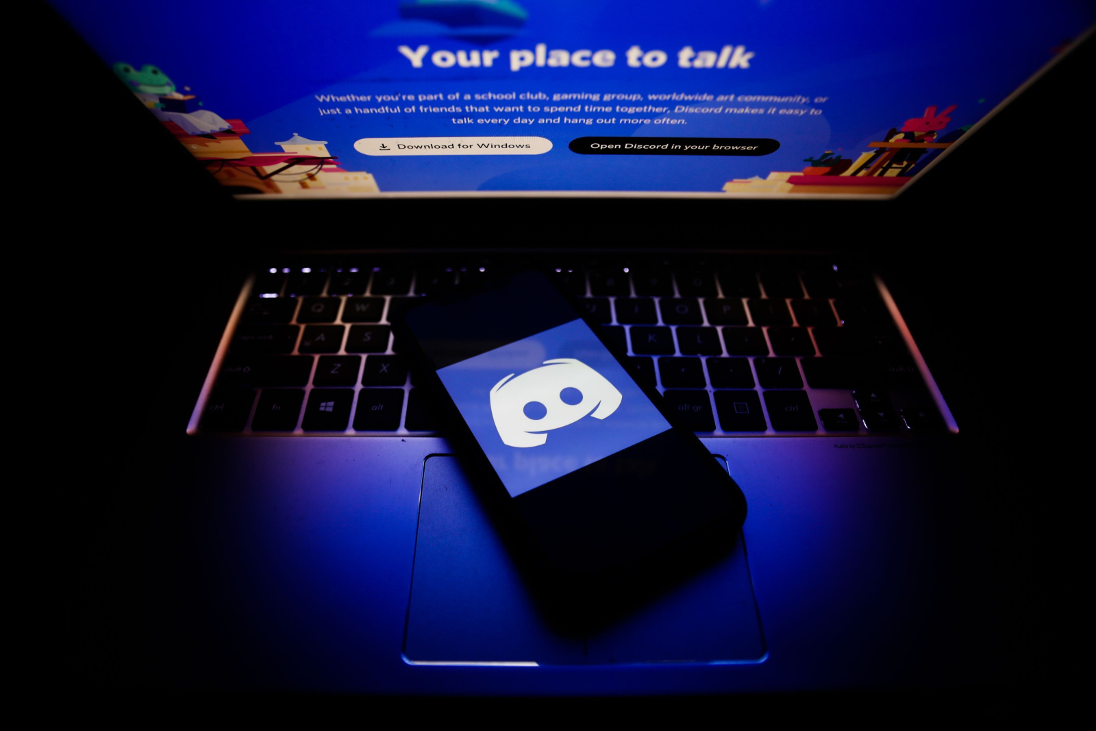 ANPD suspende lives no Discord e provoca debate sobre liberdade