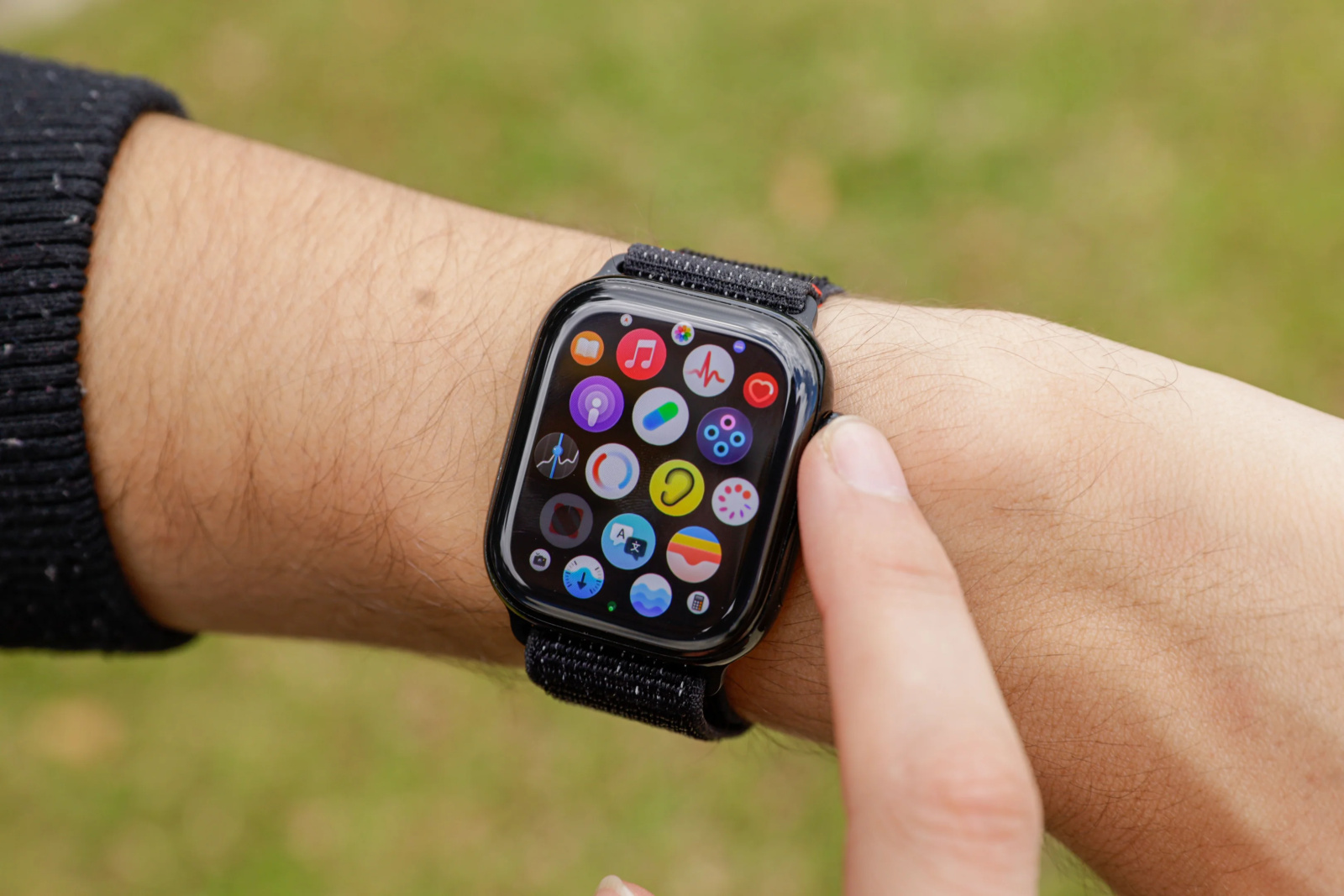 Apple testa monitor cardíaco contínuo no Watch Series 12 e Ultra 4