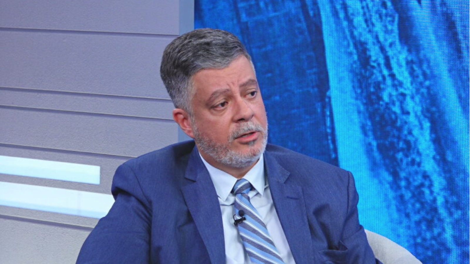 Armas nucleares freiam expansão de conflitos, diz especialista