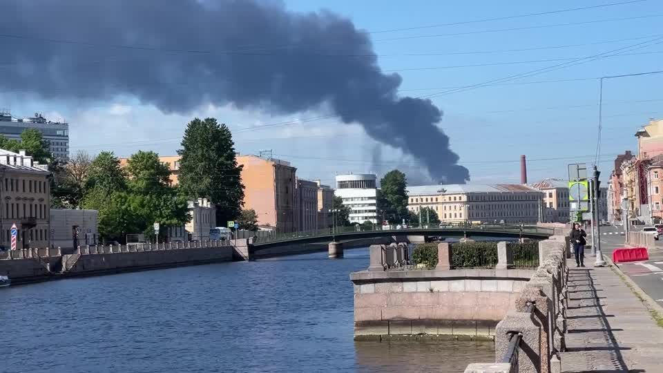 Ataques russos com drones e bombas atingem civis em Zaporizhzhia