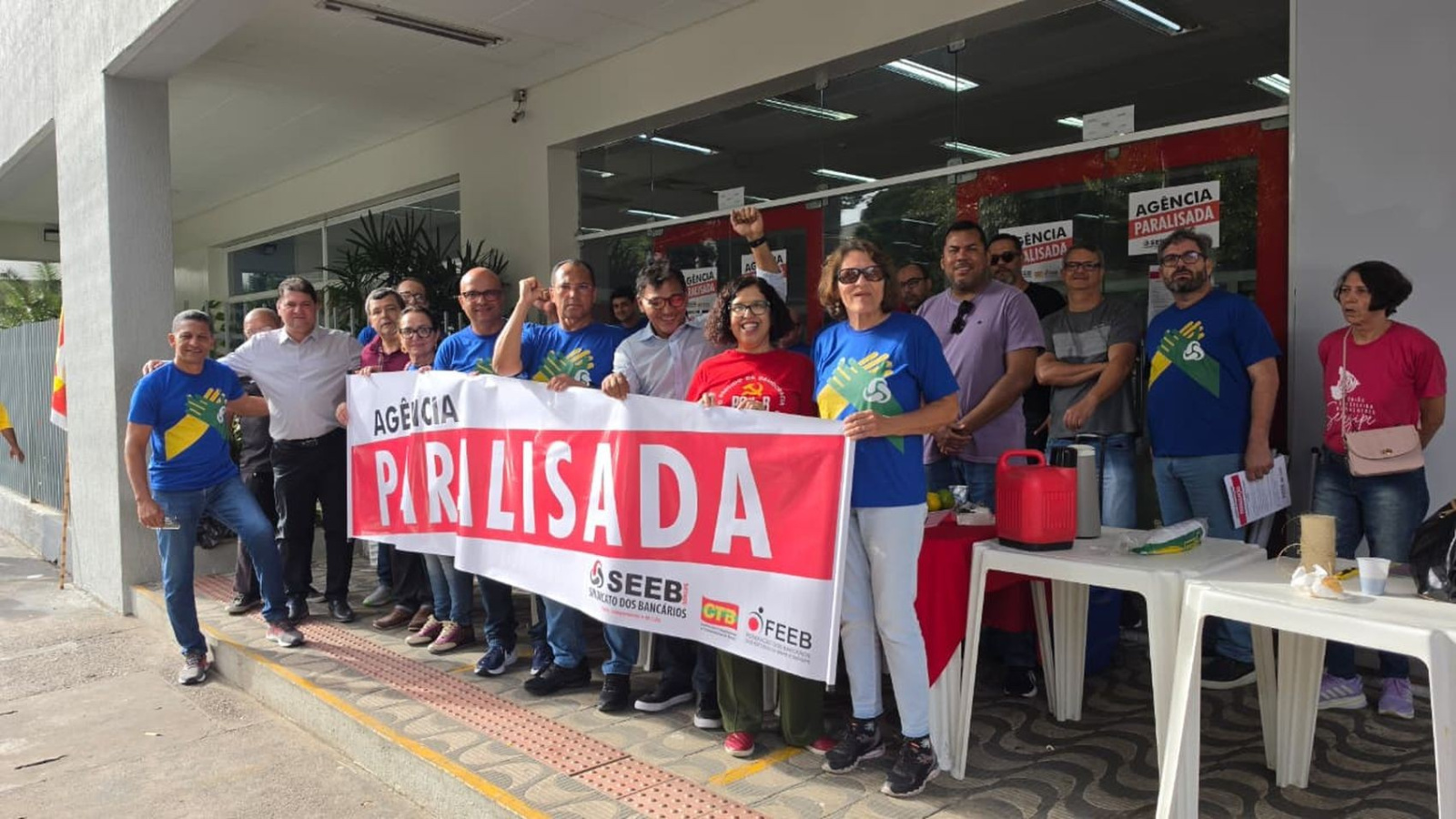 Bancários de Sergipe paralisam cerca de 150 agências por 24h