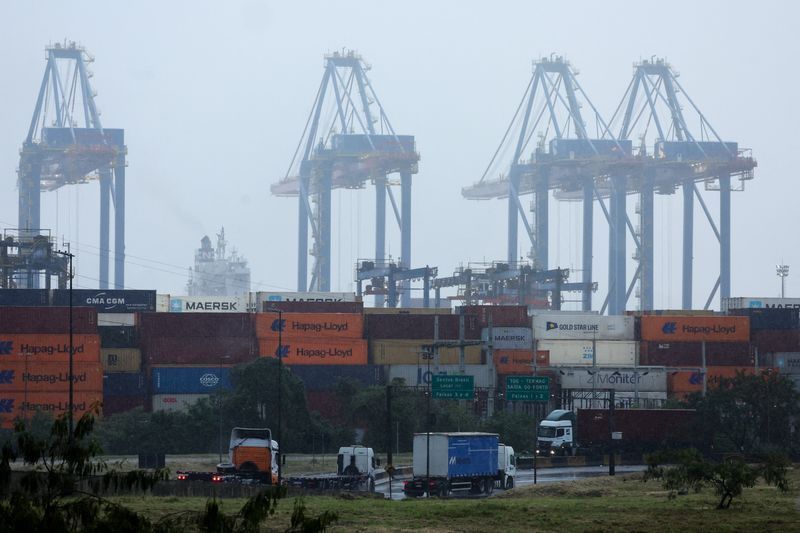 Lei da Reciprocidade: Brasil abre processo contra tarifas dos EUA