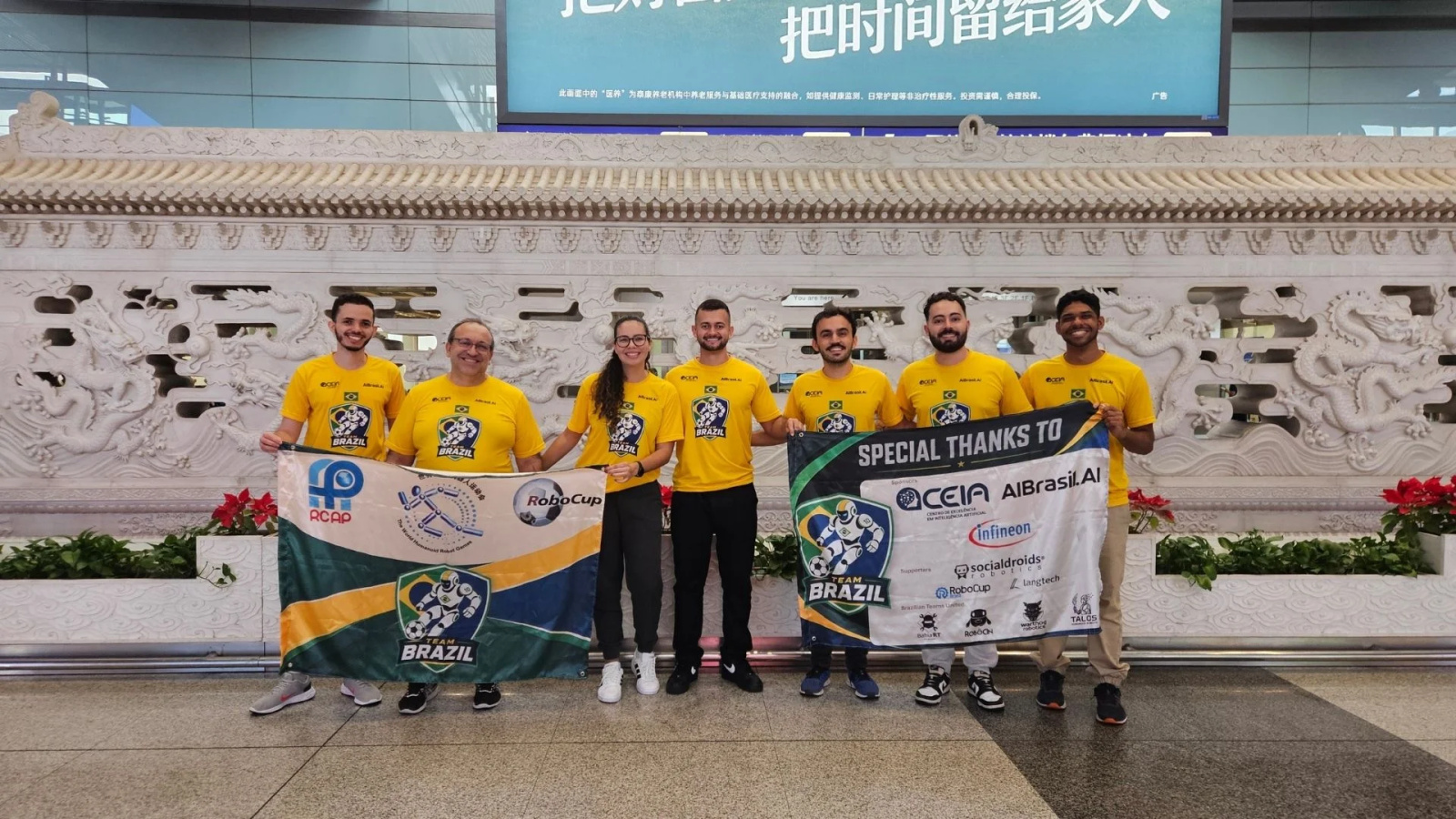 Brasil lança seleção universitária na Olimpíada de Robôs em Pequim