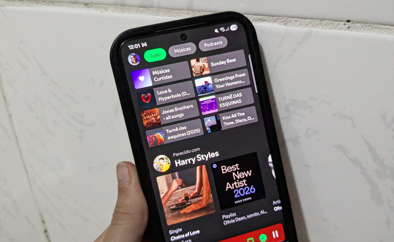 Spotify rotula artistas gerados por IA e sinaliza perfis suspeitos
