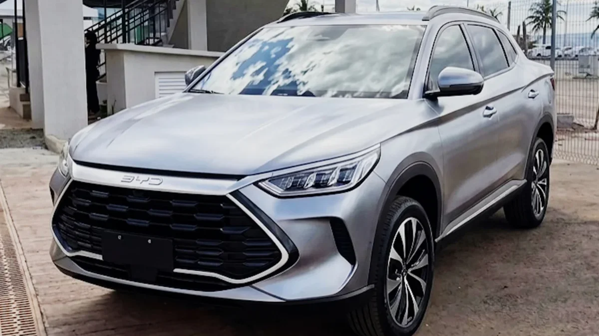 BYD lança Mako em Interlagos e parte para disputar com Fiat Toro