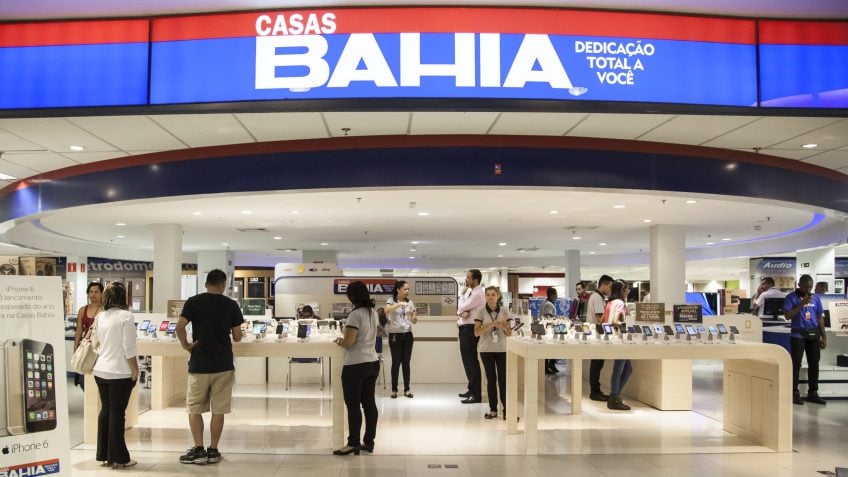 Casas Bahia fecha 298 lojas e pode demitir até 3.000