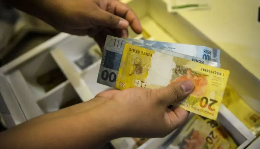 Desenrola Adimplentes renegocia dívidas para trabalhadores informais