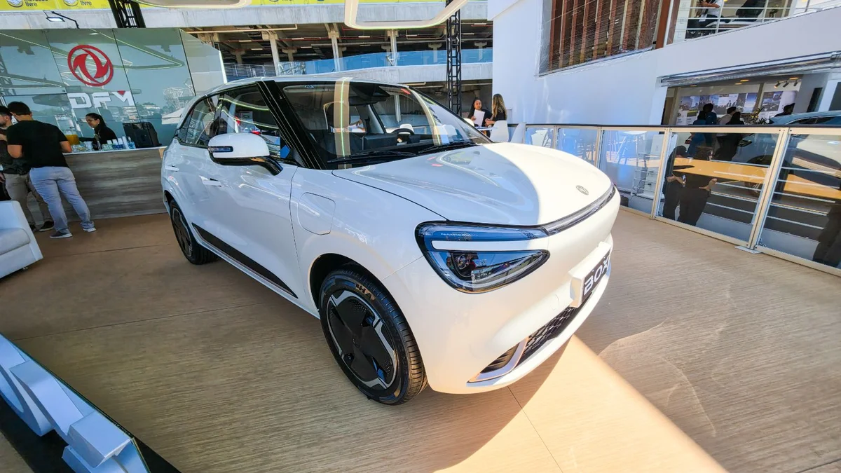 Dongfeng chega ao Brasil com Box Urban e desafia BYD Dolphin Mini