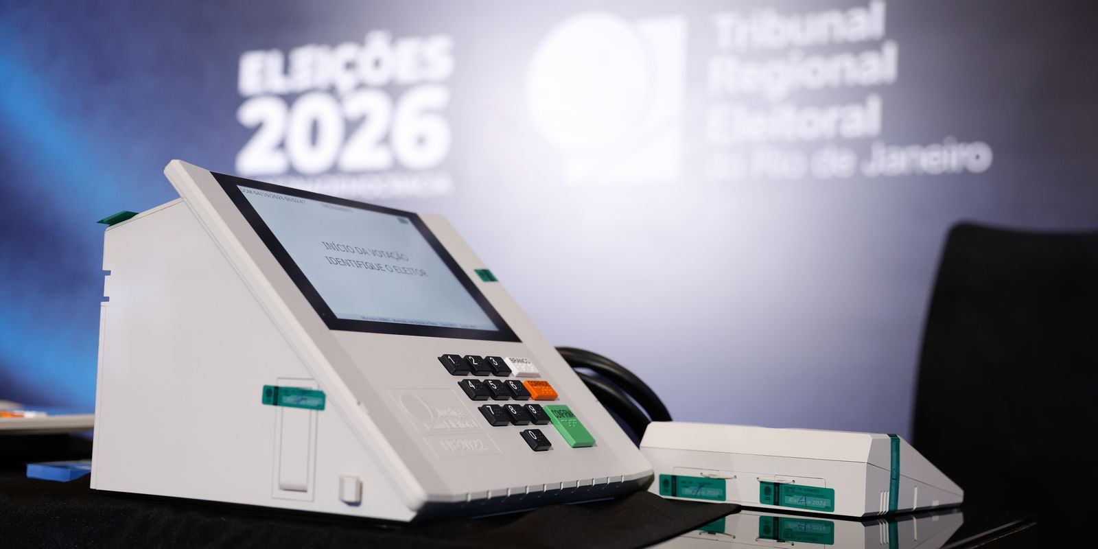 Eleição 2026 tem 13 candidatos após registro de candidaturas