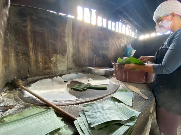 Produção artesanal na Casa de Farinha, em Itabaiana