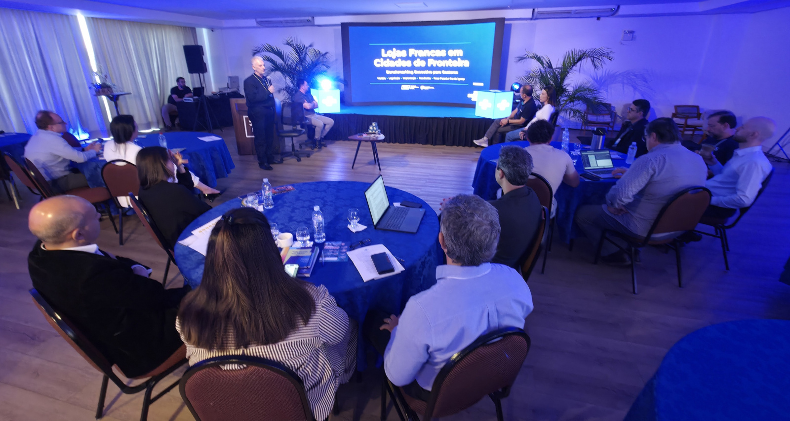 Sebrae reúne cidades de fronteira para integrar comércio e turismo
