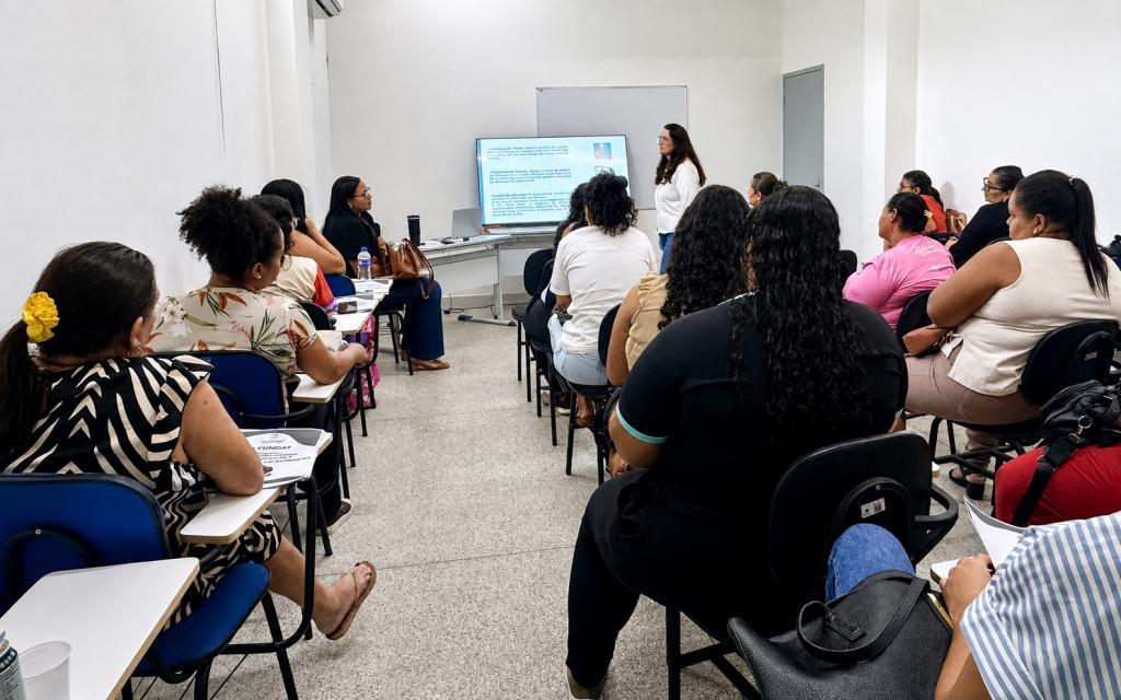 Fundat realiza oficina de alimentos e inicia turma de informática em Aracaju
