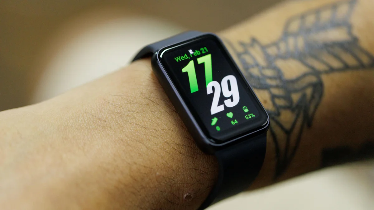 Galaxy Fit3 cai para R$ 178 na Shopee com cupom e pagamento via Pix