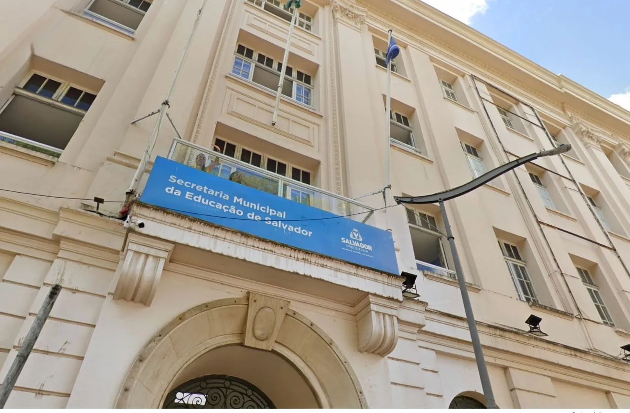 Inscrições até 7/8: concurso da Prefeitura de Salvador oferece 190 vagas