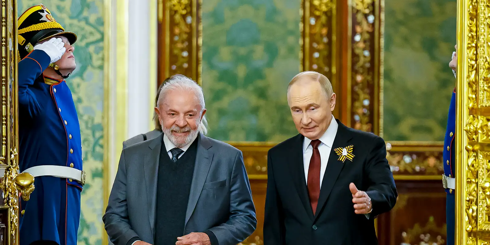 Lula busca ampliar exportações e negocia diesel e fertilizantes com Putin