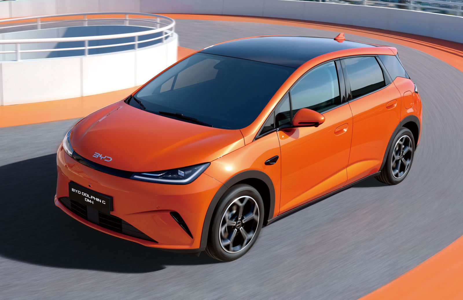 Marcas chinesas avançam e abocanham mercado de híbridos plug-in na Europa