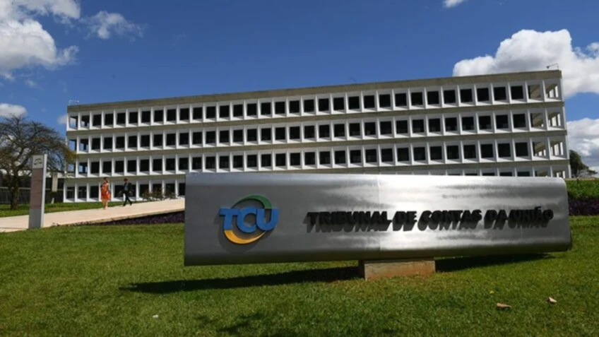 MPTCU pede apuração do aumento da mistura de etanol na gasolina