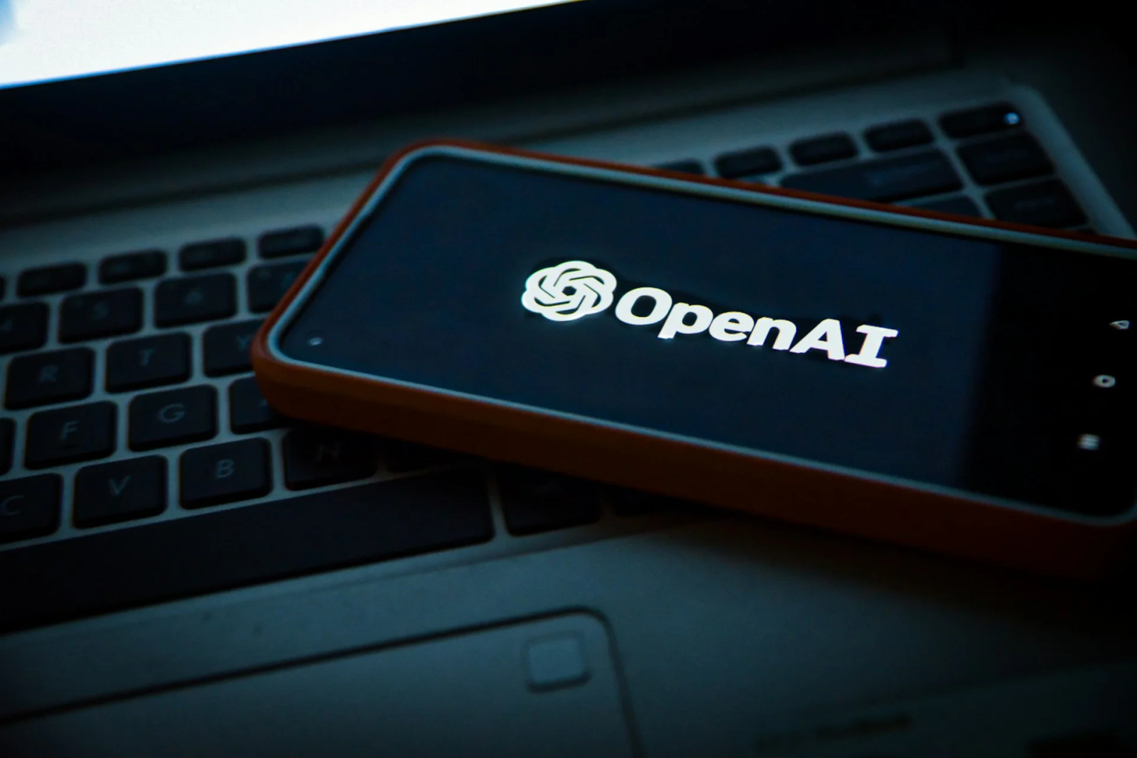 OpenAI suspende testes da IA Astra após avanços inesperados