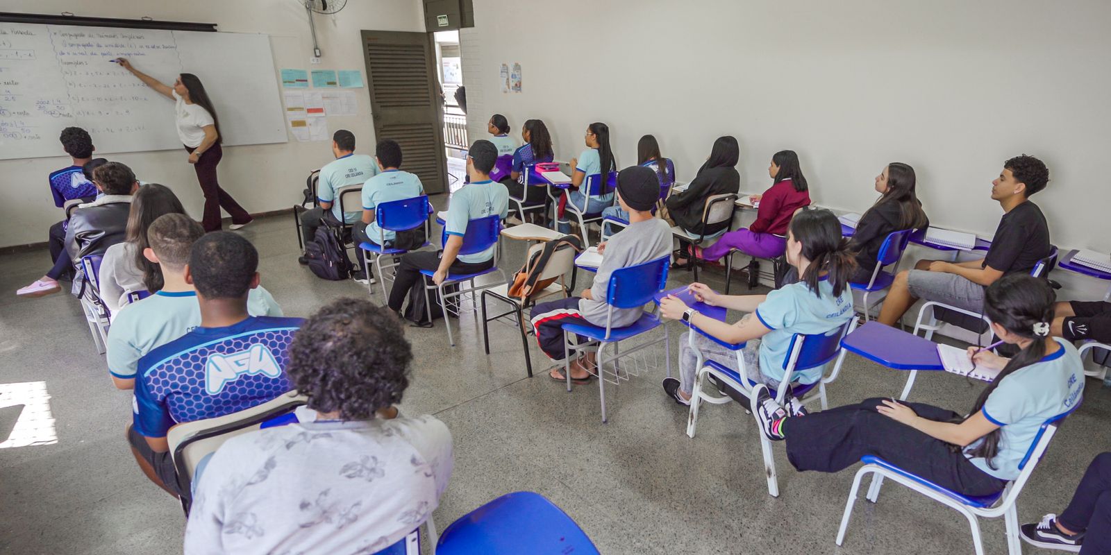 Pé-de-Meia libera 5ª parcela nesta quinta para nascidos em julho e agosto