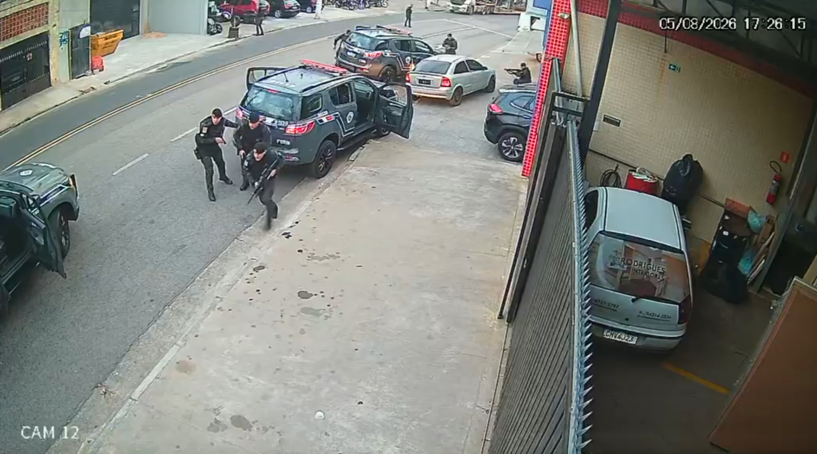 Perseguição em São Bernardo termina com suspeito morto e dois feridos