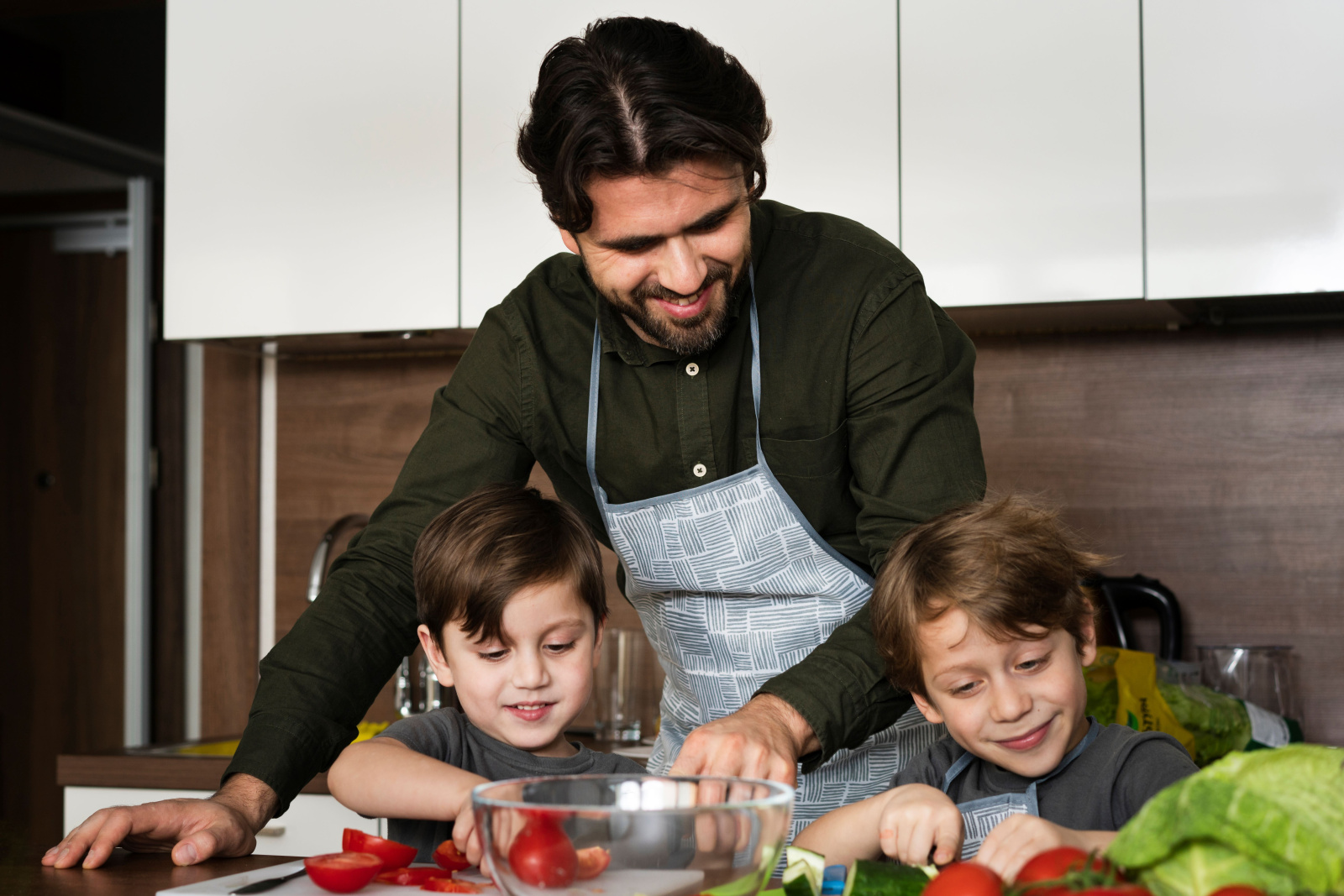 Pesquisa mostra: refeições em família fortalecem laços entre pais e filhos