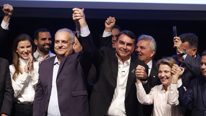 PL oficializa Alfredo Gaspar como vice de Flávio Bolsonaro