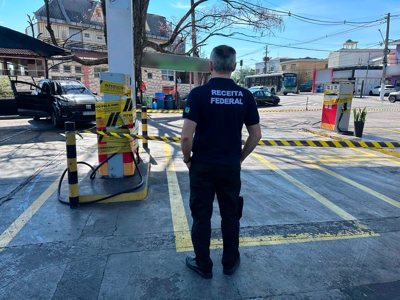 Receita e Polícia lacram 1.283 CNPJs e fecham postos clandestinos em SP