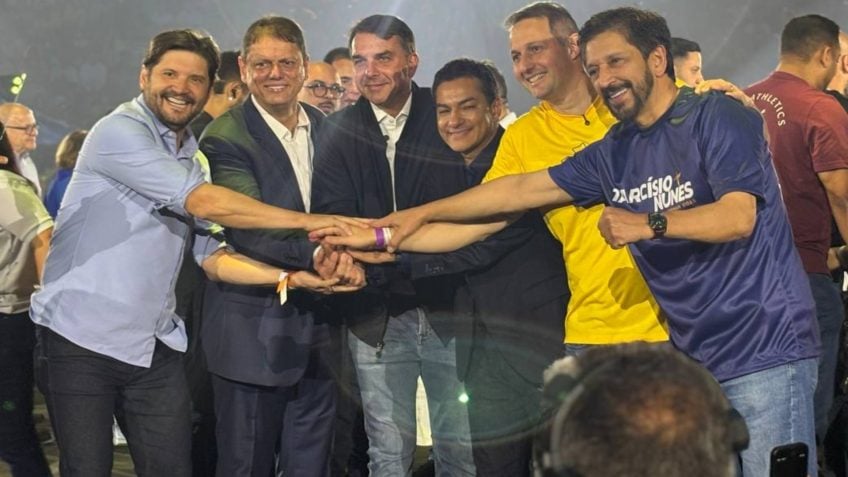 Republicanos oficializa Tarcísio de Freitas para reeleição em São Paulo