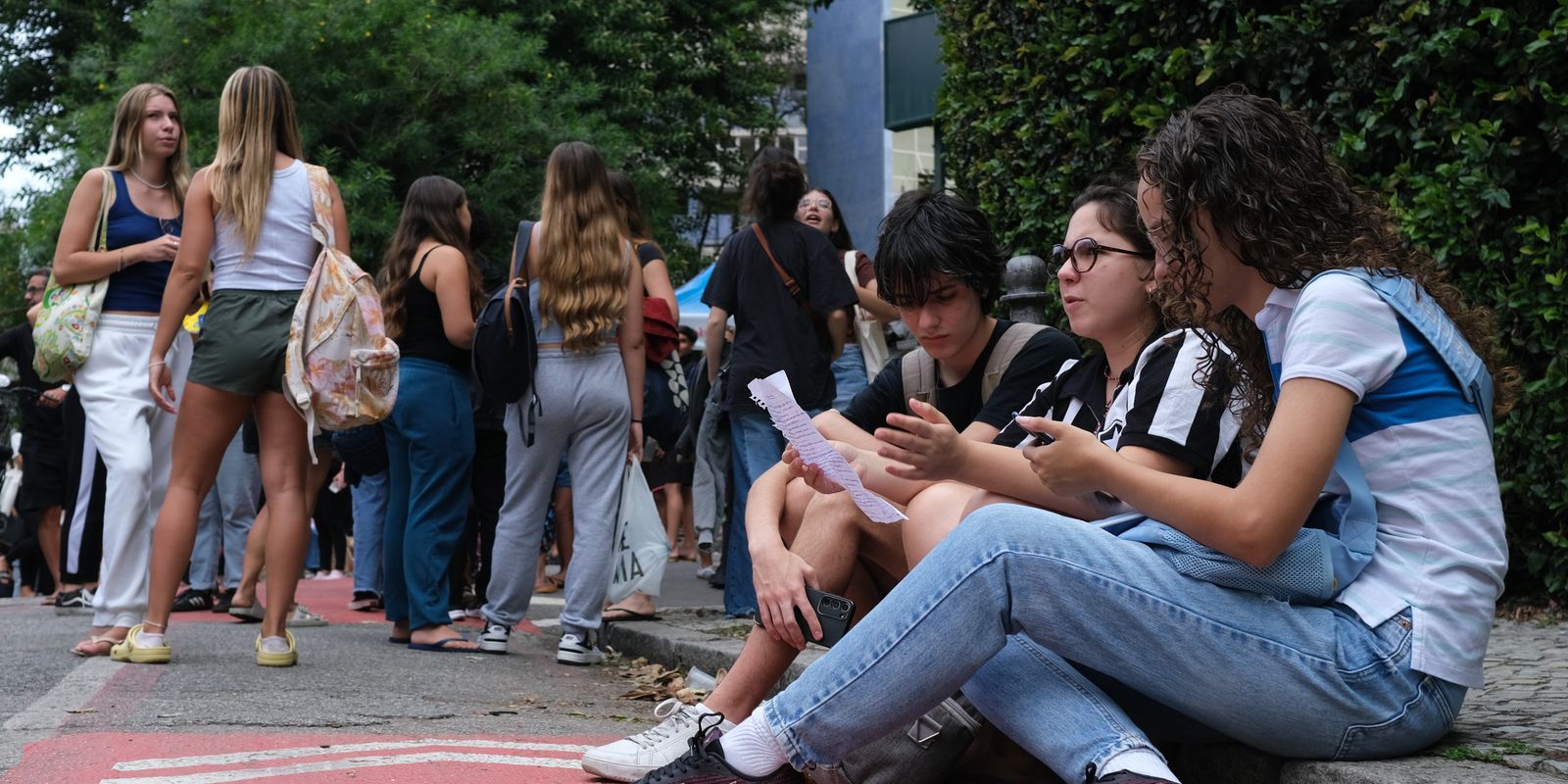 Saeb 2025: Brasil registra avanço, mas desafios na aprendizagem persistem