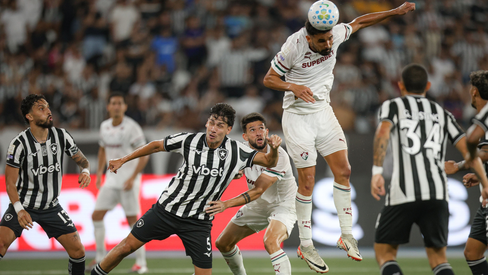Vasco, Inter e Santos enfrentam pressão do Z4 no Brasileirão